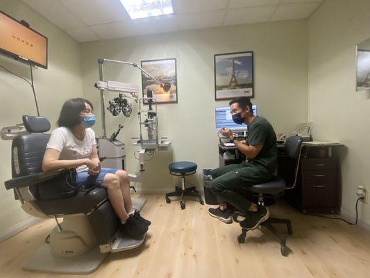 Advanced Eye & Laser Center of California