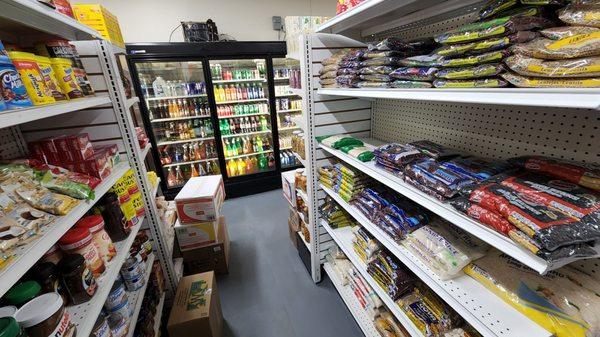 Just some random shots down the aisles.