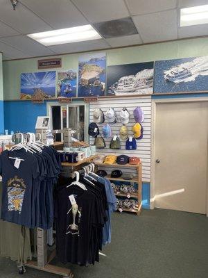 Gift shop at check in