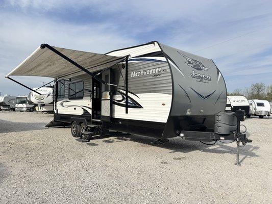 Champion Motorcars & RVs