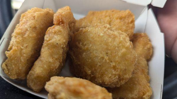 6 piece Chicken nuggets