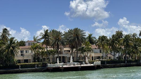 Island Queen Cruises & Tours
