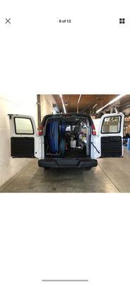 Carpet Cleaners Deluxe