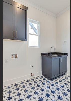 Bridi Paint & Floorig