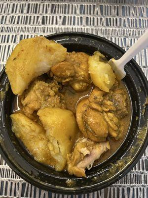 Curry chicken (small) Roti, I like it separate