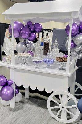 Yard Card Queen - Oxford