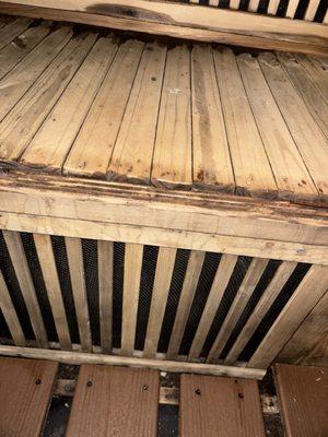 Condition of 4 person sauna in the locker room