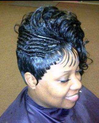 Platinum Designs Hair Studio