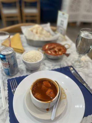 Lemongrass soup, Lamb Tikka Masala, Butter Naan