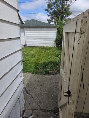 Realistic Living Solutions