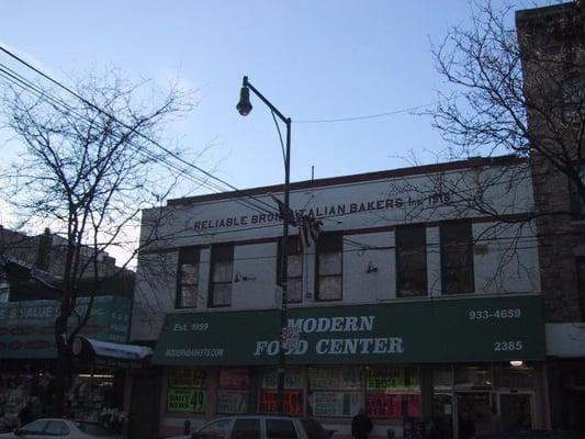 Modern Market