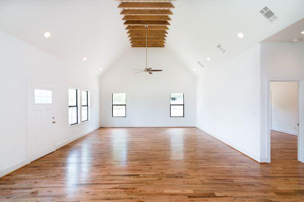 An Empty Private Eye