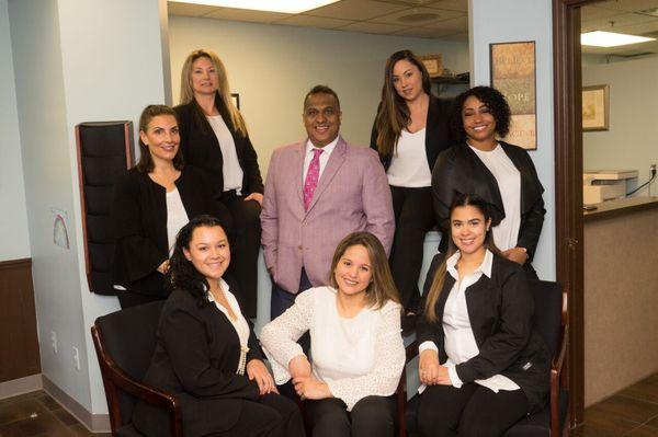 Comprehensive Dental - Dentist in Lincoln Park