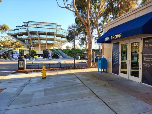 The Trove front entrance, on Library Walk next to Geisel Library.