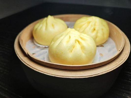 Thai style curry chicken bun