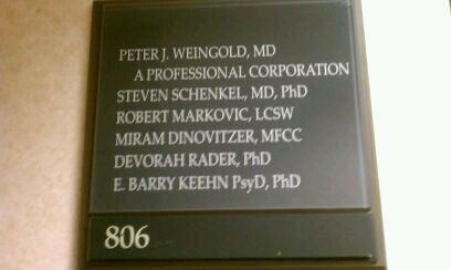 Peter J Weingold, MD