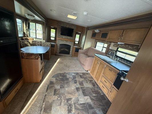 Magical Cleaning & Carpet