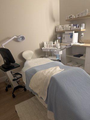 Hydraderm Spa