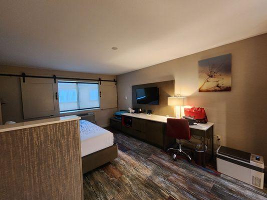 Empeiria High Sierra Hotel