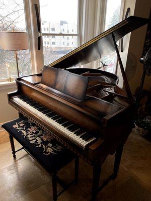 Christopher Fasulo Piano Tuning