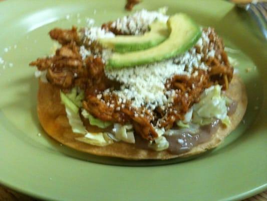 Tostada de Tinga