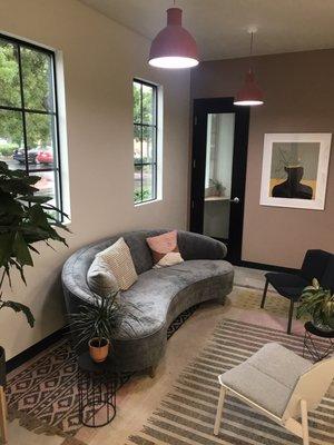 Law Office of Ariela Izsak