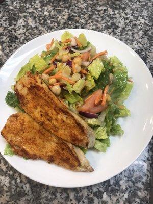 Fiore Salad with chicken