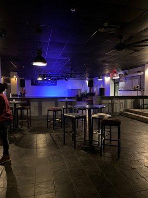 Terminal 8 Bar Lounge