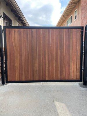 King Solomon Garage Doors And Gates