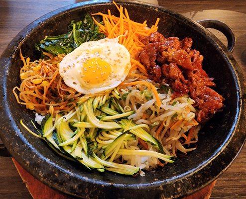 Spicy pork bibimbap