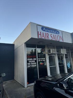 Anette’s Hair Salon
