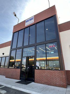 Mini Mart