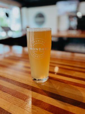 Pink Boots, Hazy IPA, 6.8%