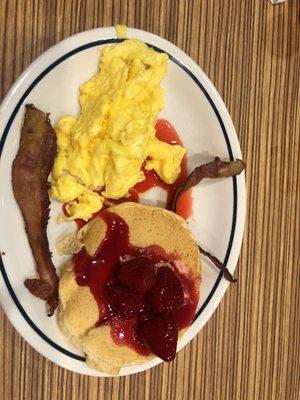 2x2x2, was very good. & very fast service for it to 7 pm. my server was Ciara, and she was very nice & helpful.