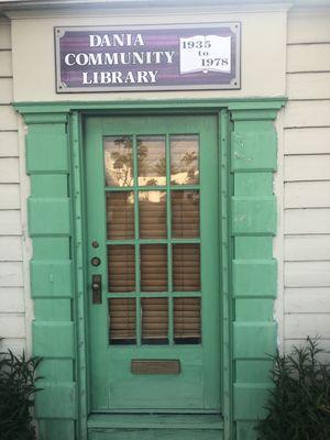 Dania Beach Community Library