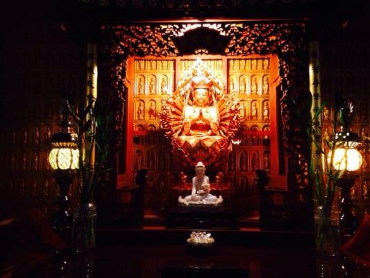 Jade Buddha Temple