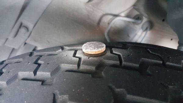 My latest reason for coming in to Honest-1. Plugged within 15 minutes and back on the road. What is this thing?