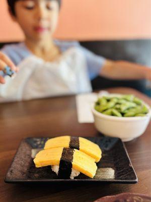 Tamago Nigiri - yuck!