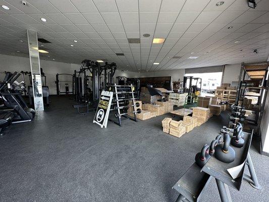 Entrance (Right View of Showroom)