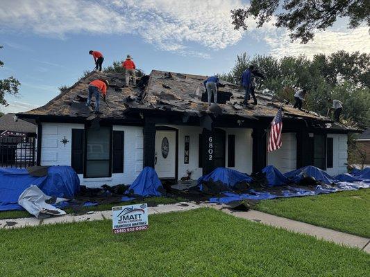 J Matt Roofing & Construction