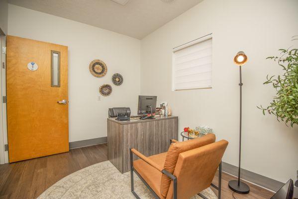 Sanctuary Mental Health & Wellness