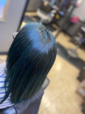 Mendieta's Hair Salon