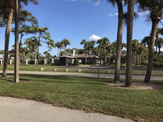 Los Lagos Condominium