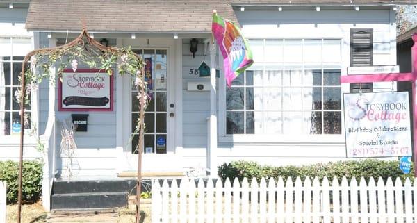 Storybook Cottage FRONT
