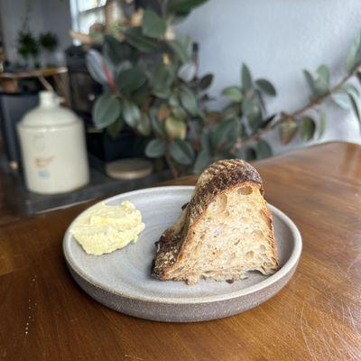 Barn Owl bread with toasted yeast butter - IG @bougiefoodieboi