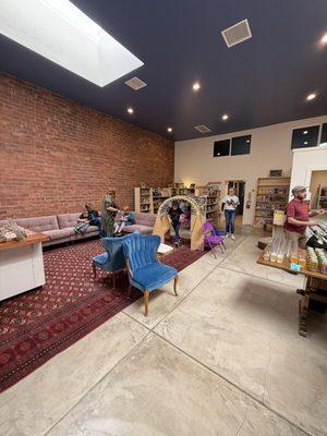 Nice sitting area and beginning of the kids book section