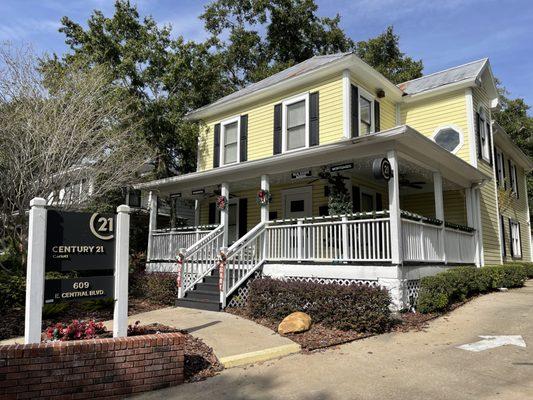 Century 21 Carioti
Downtown Orlando