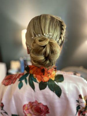 Mirror Mirror Hair Studio