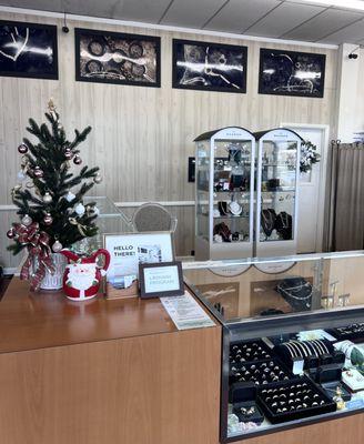 K Watch Clock & Jewelry