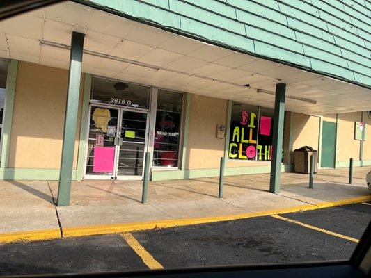 Jen & Jay's Flea Market